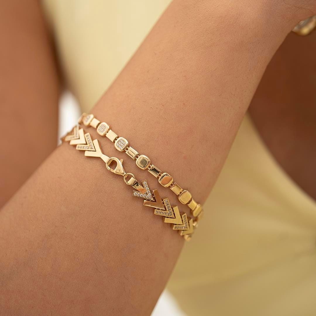 14k Modern Design Sport Gold Bracelet with Stones