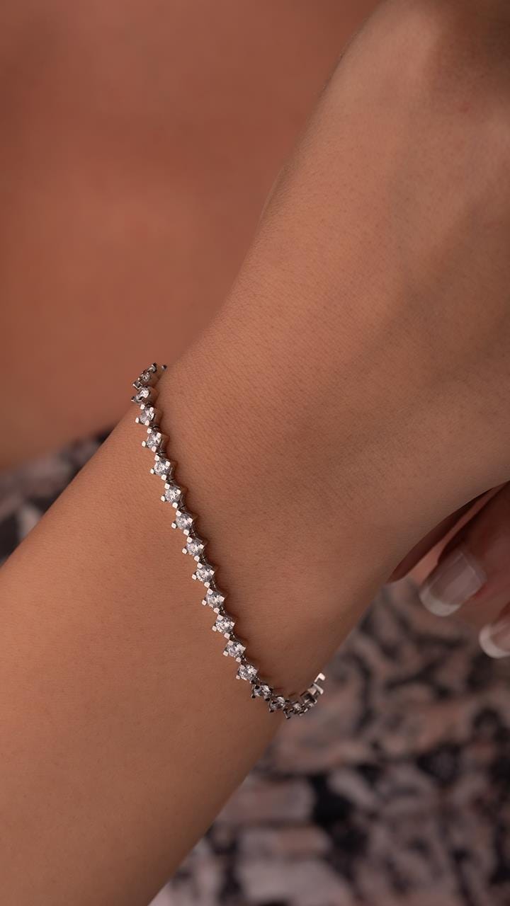 14 Carat Gold White Square Stone Bracelet