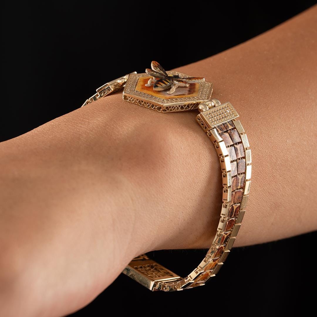 14k Special Design Bee Figured Gold Bracelet