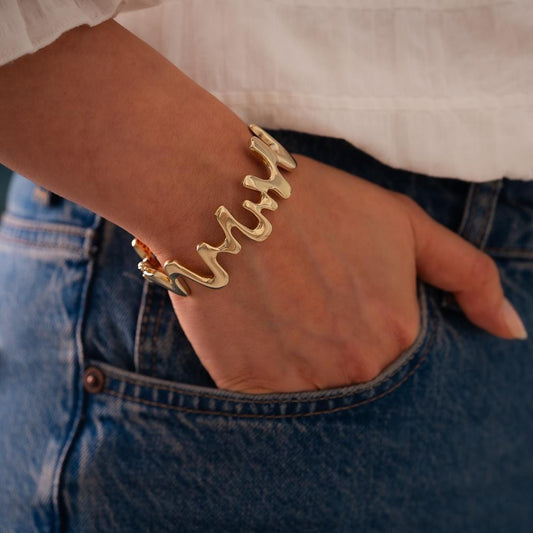 14K Gold Zig Zag Bangle Bracelet - Modern Geometric Design