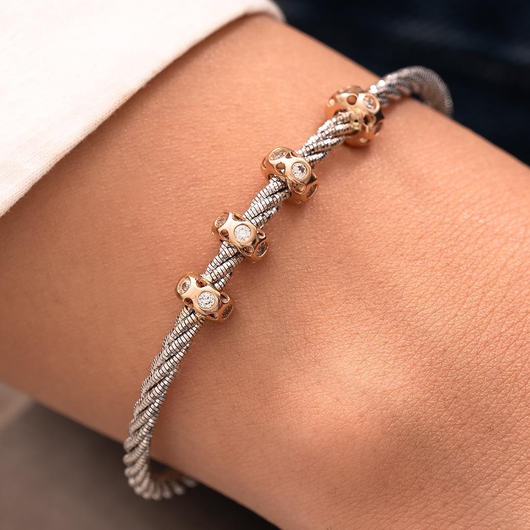 14k Gold White Rose Modern Design Bangle Bracelet