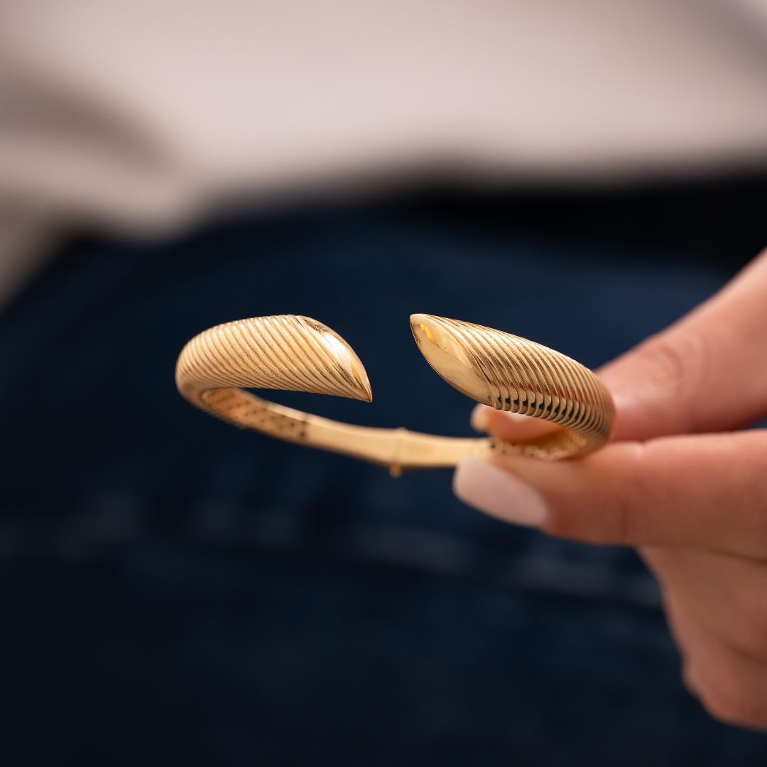 Cross Line Design 14 Carat Cuff Bracelet