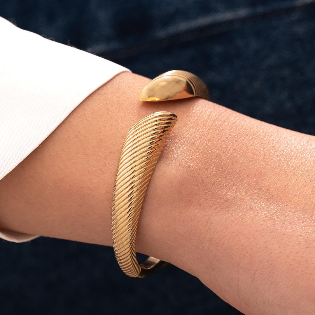 Cross Line Design 14 Carat Cuff Bracelet