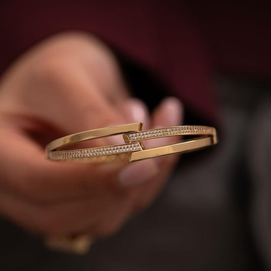 Cross Stone Sport Cuff 14 Carat Gold Bracelet