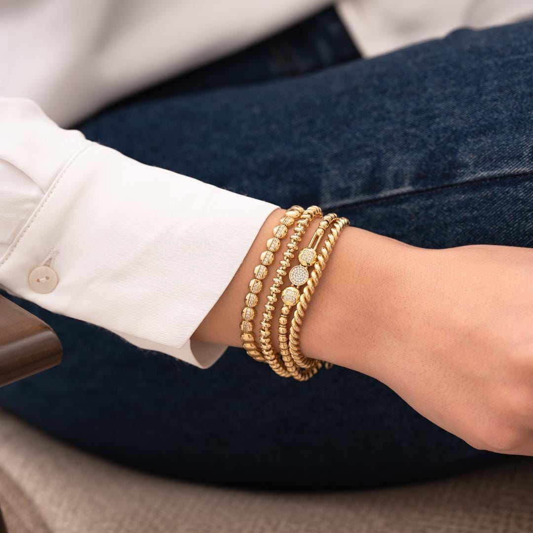 14 Carat Gold Ball Chain Clover Bracelet