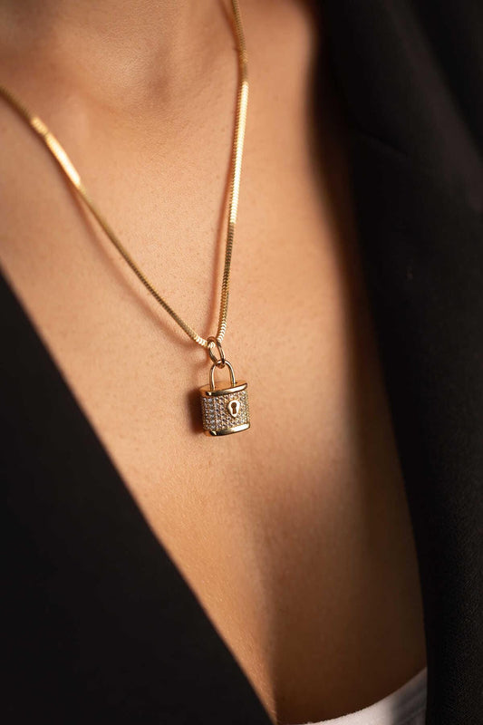 14k Gold Thick Cube Chain Stone Lock Necklace