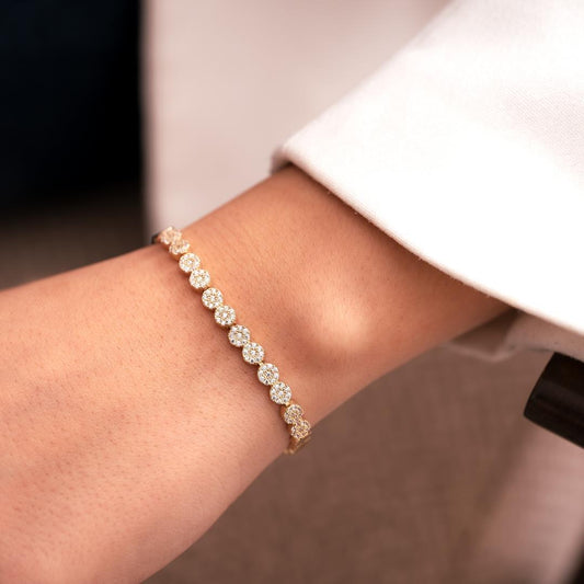 14 Carat Gold Bracelet with a Stone in the Center