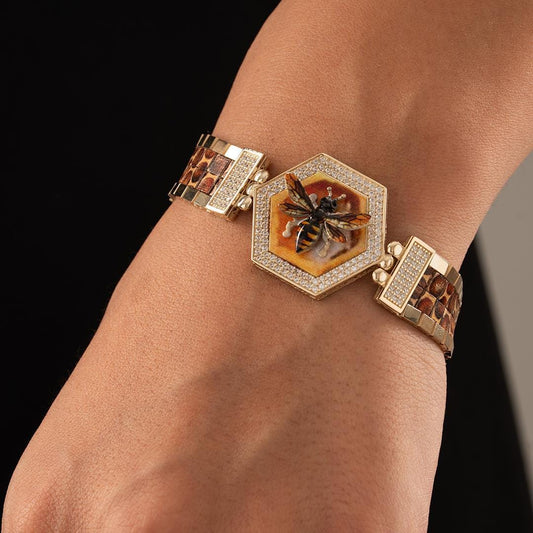 14k Special Design Bee Figured Gold Bracelet