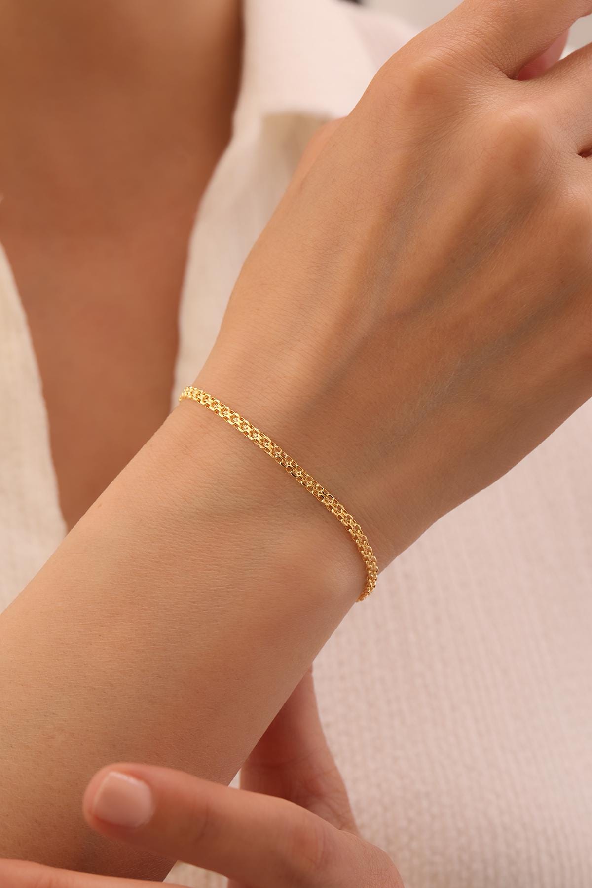 14k Gold Bismark Link Bracelet - Minimalist Fine Jewelry