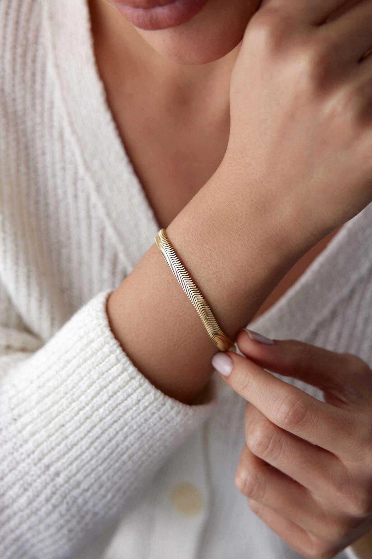 14k Gold Three Row Dorika Ball Bracelet