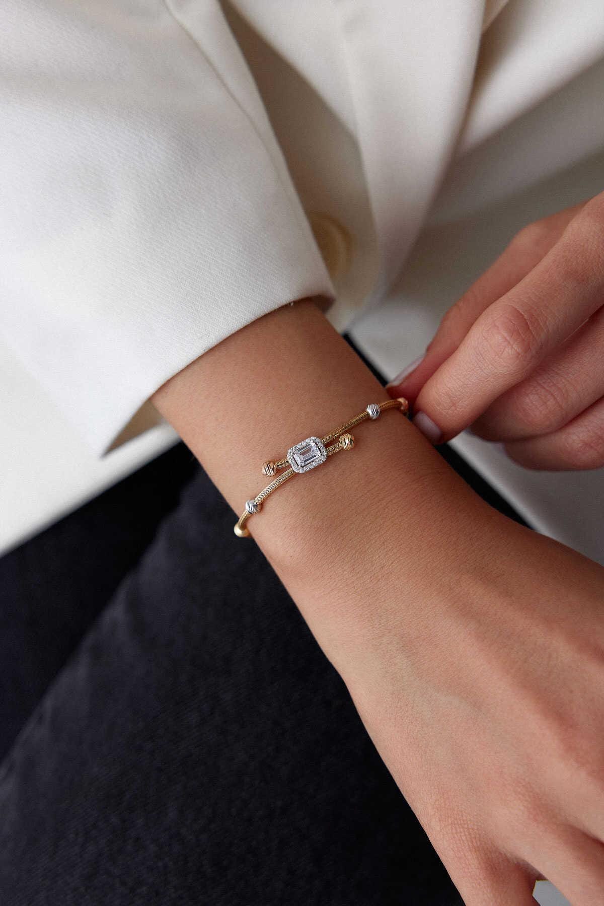 14k Gold Baguette Bracelet Dorika Ball